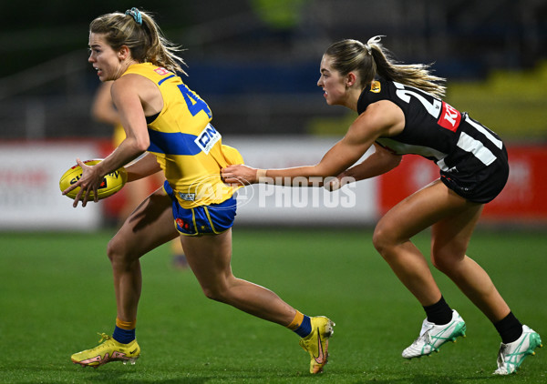 AFLW 2024 Round 04 - Collingwood v West Coast - A-54098761