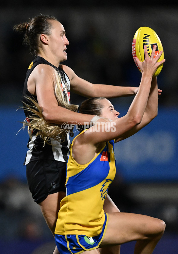 AFLW 2024 Round 04 - Collingwood v West Coast - A-54098806