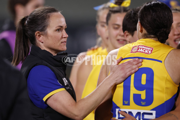 AFLW 2024 Round 04 - Collingwood v West Coast - A-54098813