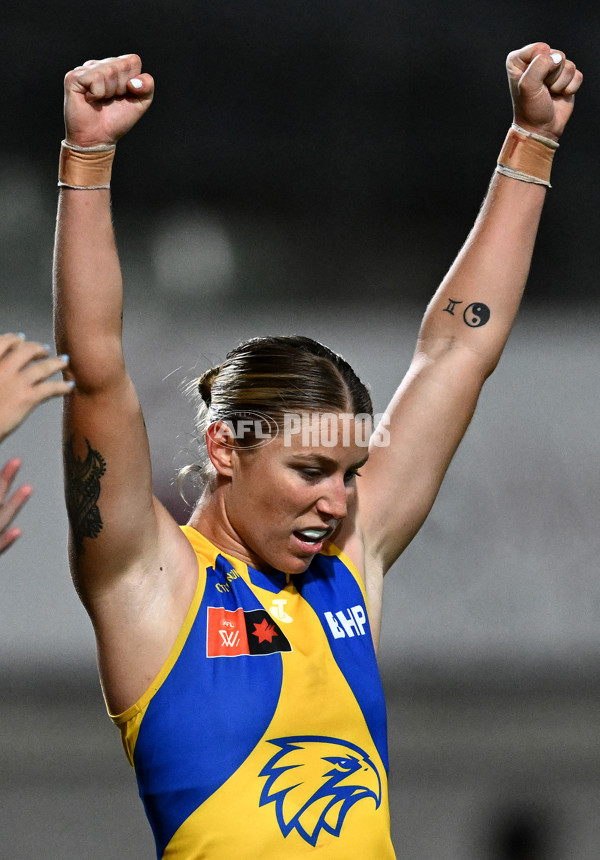 AFLW 2024 Round 04 - Collingwood v West Coast - A-54100366