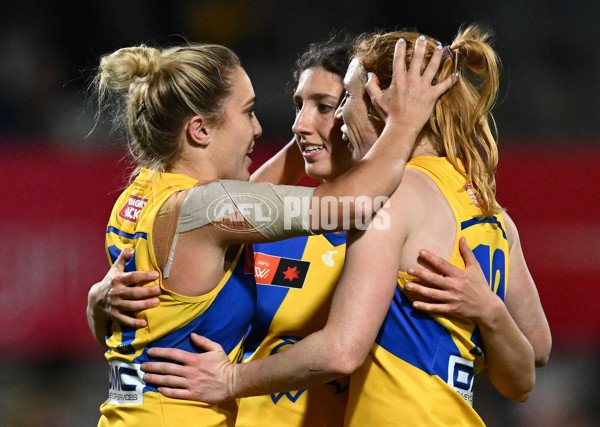 AFLW 2024 Round 04 - Collingwood v West Coast - A-54100368