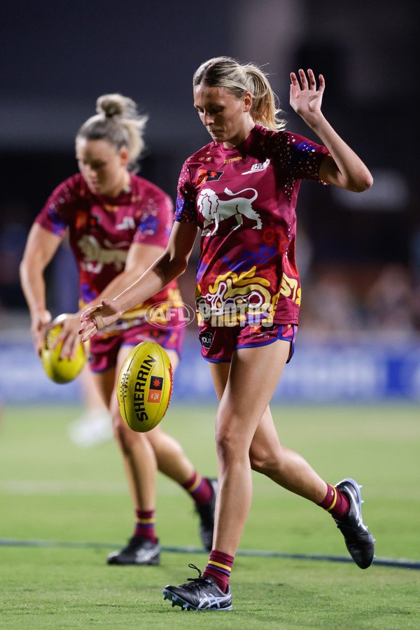 AFLW 2024 Round 04 - Brisbane v Western Bulldogs - A-54101842