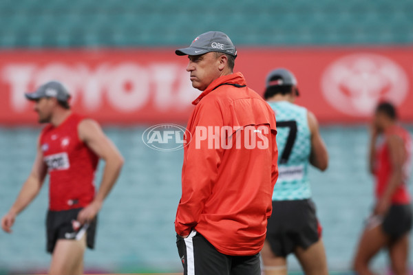 AFL 2024 Training - Sydney 180924 - A-54103842