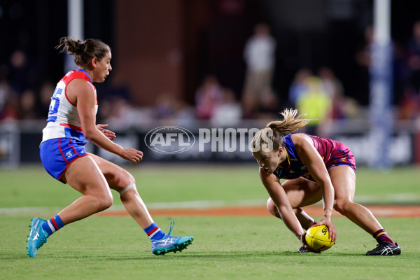 AFLW 2024 Round 04 - Brisbane v Western Bulldogs - A-54115889