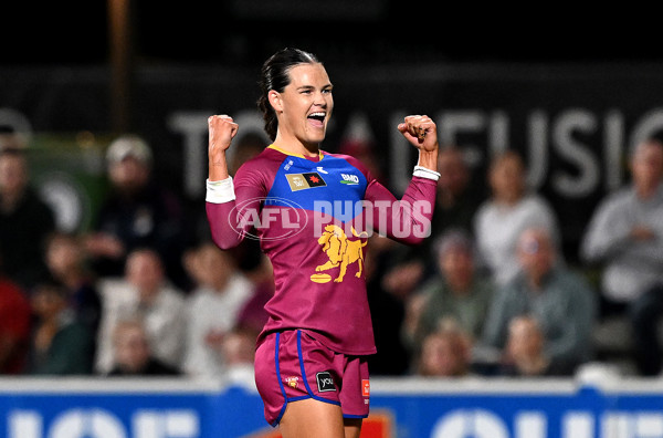 AFLW 2024 Round 04 - Brisbane v Western Bulldogs - A-54118048