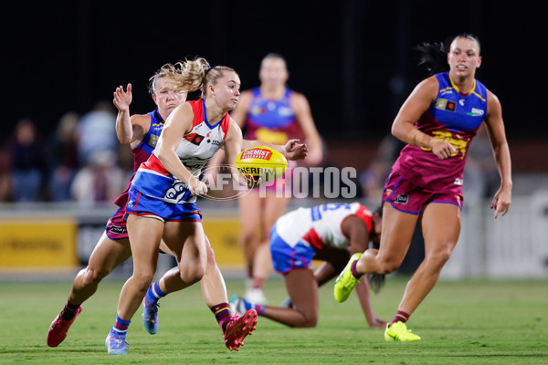 AFLW 2024 Round 04 - Brisbane v Western Bulldogs - A-54118056