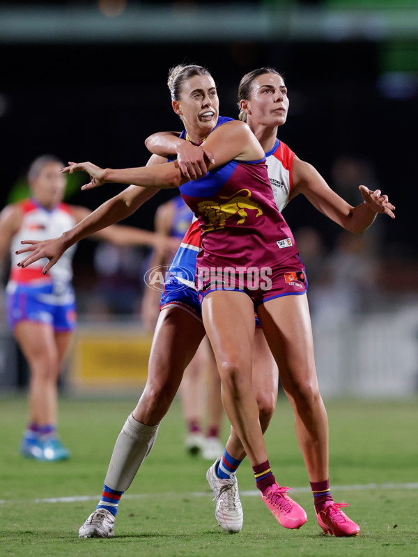 AFLW 2024 Round 04 - Brisbane v Western Bulldogs - A-54121511