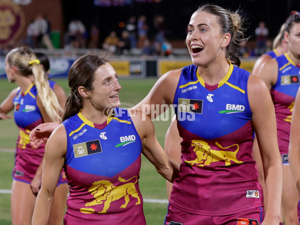 AFLW 2024 Round 04 - Brisbane v Western Bulldogs - A-54121521