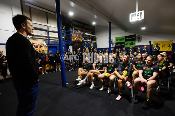 AFLW 2024 Round 04 - Richmond v Carlton - A-54125027