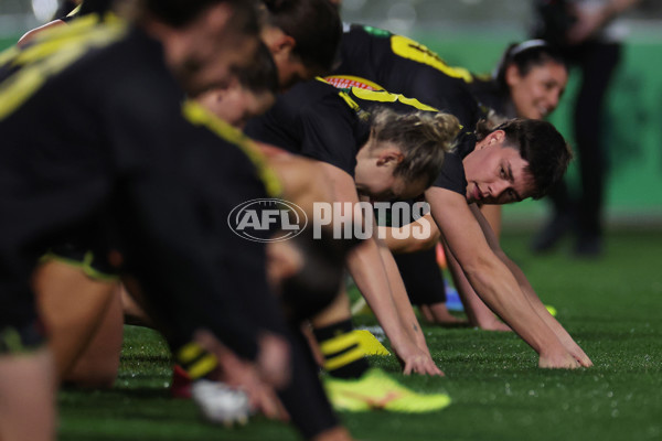 AFLW 2024 Round 04 - Richmond v Carlton - A-54125062