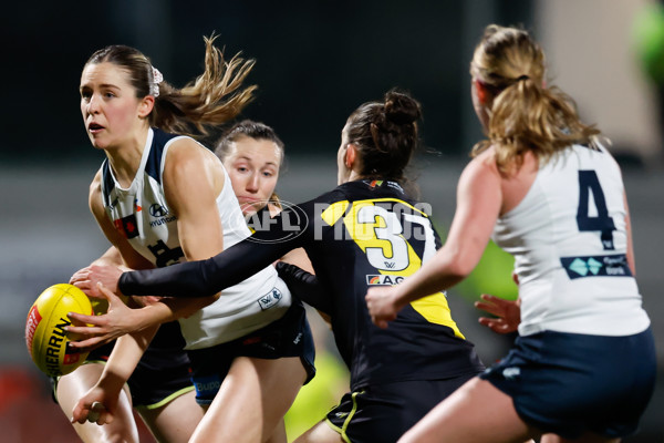 AFLW 2024 Round 04 - Richmond v Carlton - A-54133155