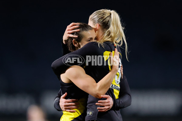 AFLW 2024 Round 04 - Richmond v Carlton - A-54138445