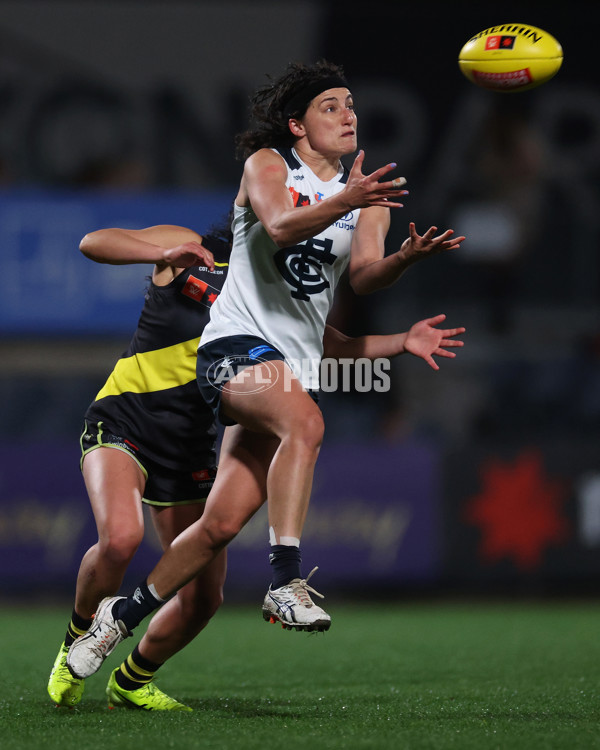 AFLW 2024 Round 04 - Richmond v Carlton - A-54138456