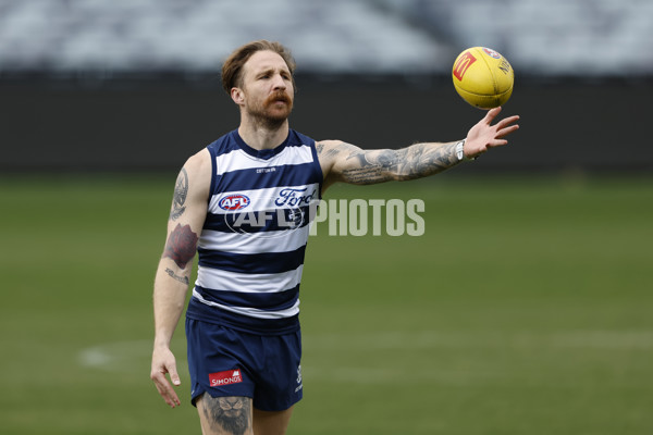 AFL 2024 Training - Geelong 200924 - A-54140736