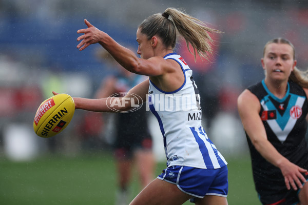 AFLW 2024 Round 04 - North Melbourne v Port Adelaide - A-54146335