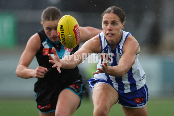 AFLW 2024 Round 04 - North Melbourne v Port Adelaide - A-54146353