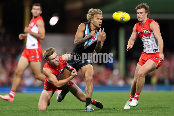 AFL 2024 First Preliminary Final - Sydney v Port Adelaide - A-54157343