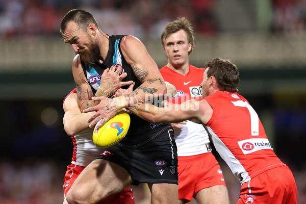 AFL 2024 First Preliminary Final - Sydney v Port Adelaide - A-54157918