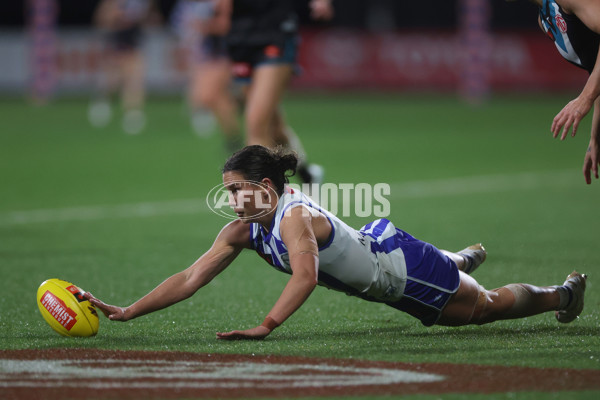 AFLW 2024 Round 04 - North Melbourne v Port Adelaide - A-54160431