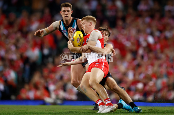 AFL 2024 First Preliminary Final - Sydney v Port Adelaide - A-54161397