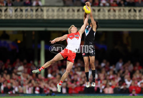 AFL 2024 First Preliminary Final - Sydney v Port Adelaide - A-54161441