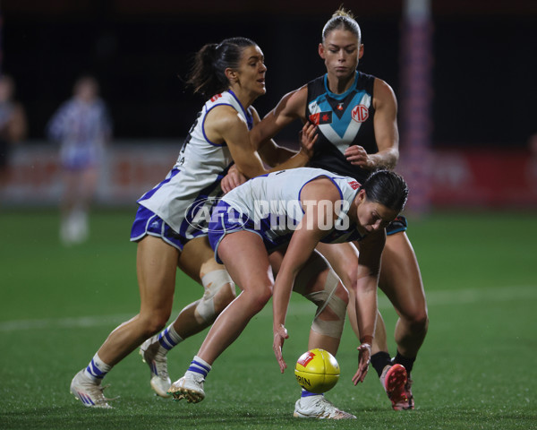 AFLW 2024 Round 04 - North Melbourne v Port Adelaide - A-54163013