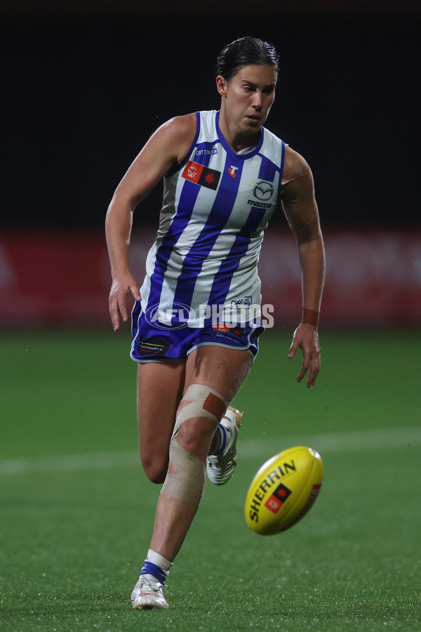 AFLW 2024 Round 04 - North Melbourne v Port Adelaide - A-54163014