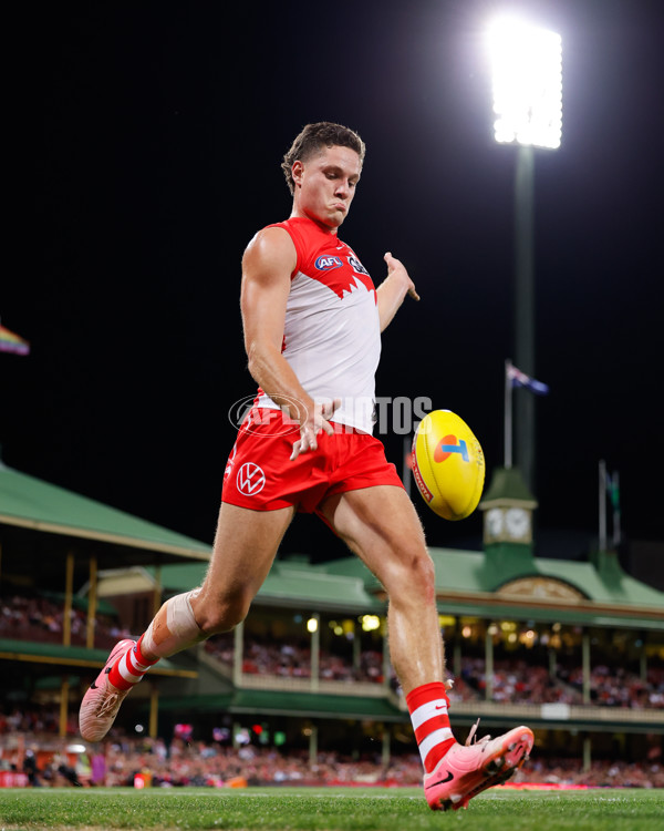 AFL 2024 First Preliminary Final - Sydney v Port Adelaide - A-54170390