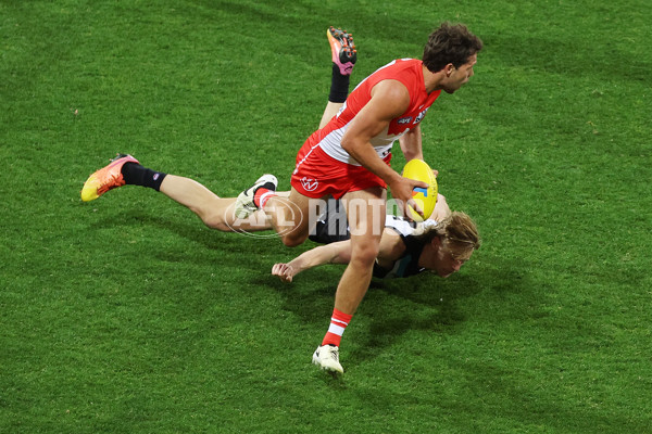 AFL 2024 First Preliminary Final - Sydney v Port Adelaide - A-54172972