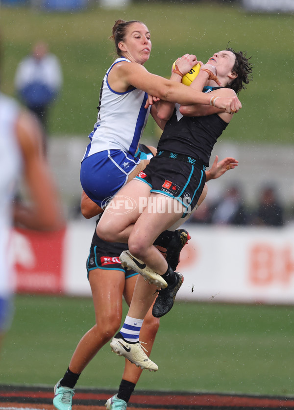 AFLW 2024 Round 04 - North Melbourne v Port Adelaide - A-54174244