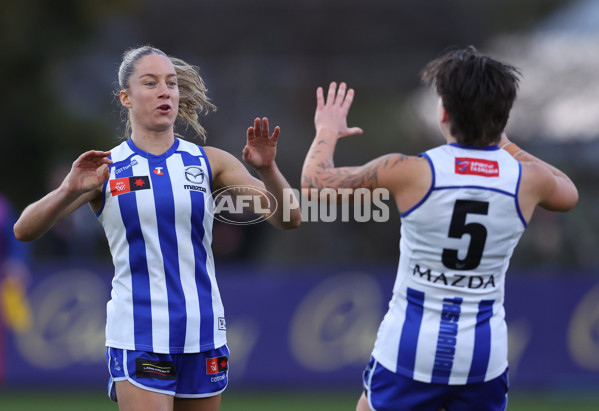 AFLW 2024 Round 04 - North Melbourne v Port Adelaide - A-54174267