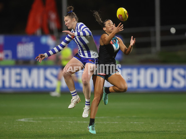 AFLW 2024 Round 04 - North Melbourne v Port Adelaide - A-54176504