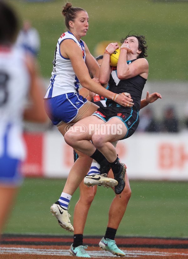 AFLW 2024 Round 04 - North Melbourne v Port Adelaide - A-54176507