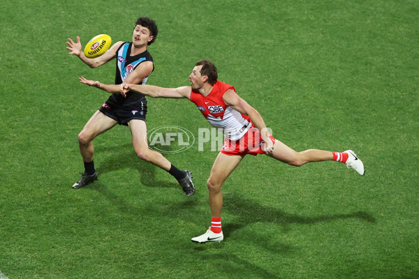 AFL 2024 First Preliminary Final - Sydney v Port Adelaide - A-54176541