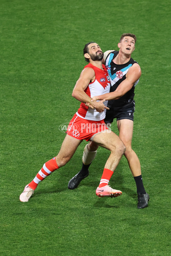 AFL 2024 First Preliminary Final - Sydney v Port Adelaide - A-54176544