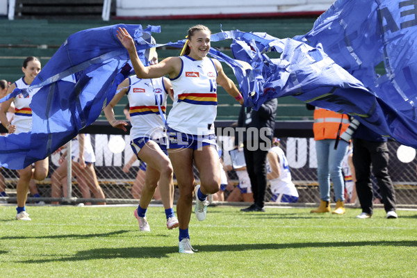 Coates League Girls 2024 Grand Final - Oakleigh Chargers v Eastern Ranges - A-54176560