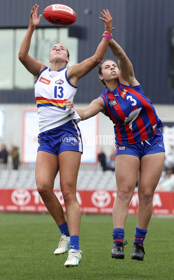 Coates League Girls 2024 Grand Final - Oakleigh Chargers v Eastern Ranges - A-54176600