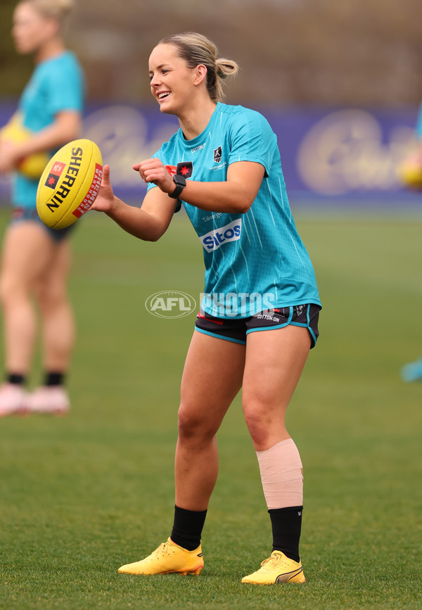 AFLW 2024 Round 04 - North Melbourne v Port Adelaide - A-54176840