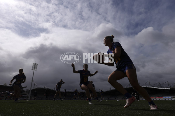 Coates League Girls 2024 Grand Final - Oakleigh Chargers v Eastern Ranges - A-54176866