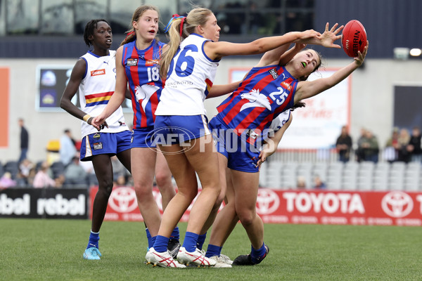 Coates League Girls 2024 Grand Final - Oakleigh Chargers v Eastern Ranges - A-54179067