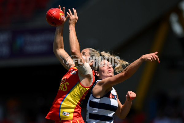 AFLW 2024 Round 04 - Gold Coast v Geelong - A-54182089