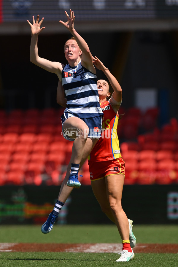 AFLW 2024 Round 04 - Gold Coast v Geelong - A-54182095