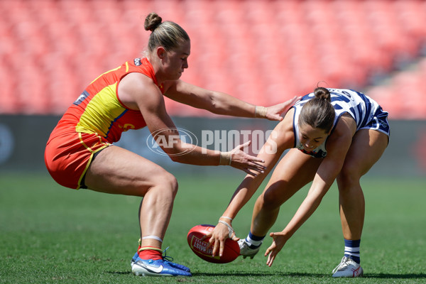 AFLW 2024 Round 04 - Gold Coast v Geelong - A-54182133