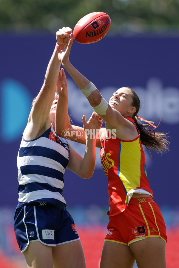 AFLW 2024 Round 04 - Gold Coast v Geelong - A-54182134