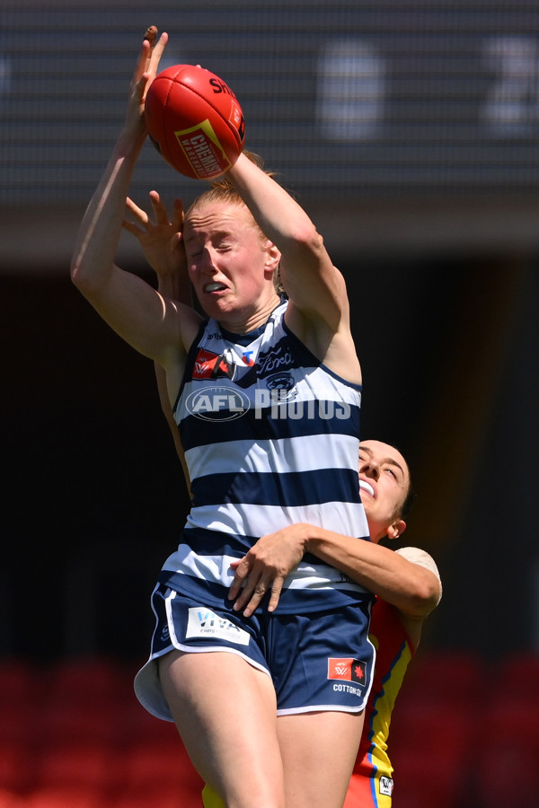 AFLW 2024 Round 04 - Gold Coast v Geelong - A-54182295