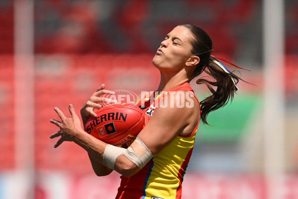 AFLW 2024 Round 04 - Gold Coast v Geelong - A-54182299