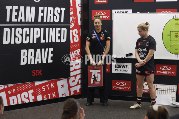 AFLW 2024 Round 04 - St Kilda v Hawthorn - A-54184515