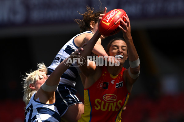 AFLW 2024 Round 04 - Gold Coast v Geelong - A-54185243