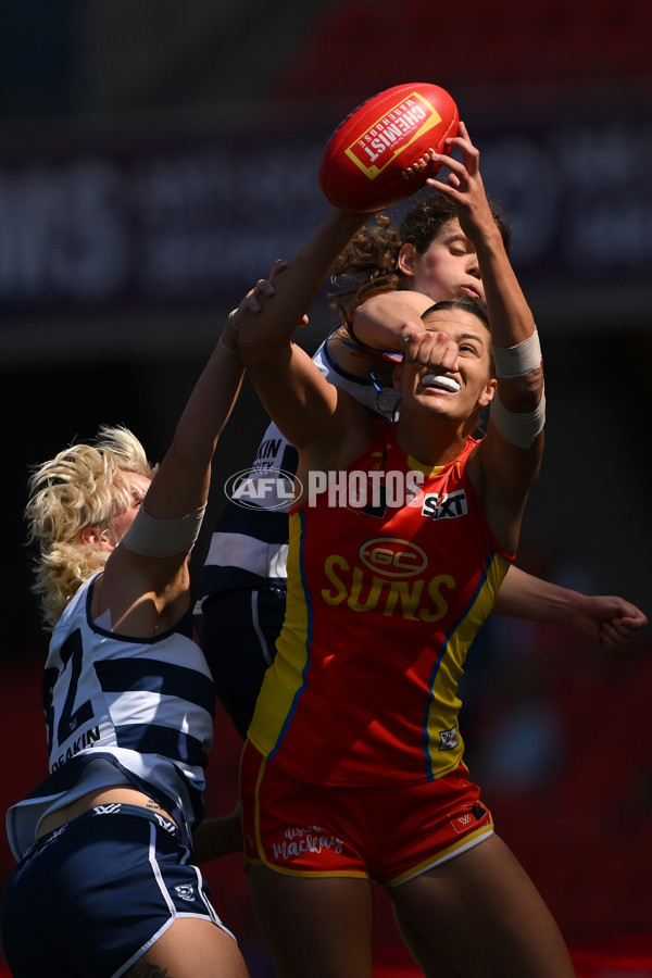 AFLW 2024 Round 04 - Gold Coast v Geelong - A-54187238