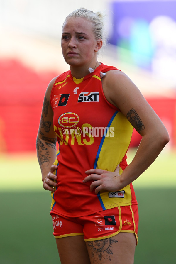 AFLW 2024 Round 04 - Gold Coast v Geelong - A-54189762